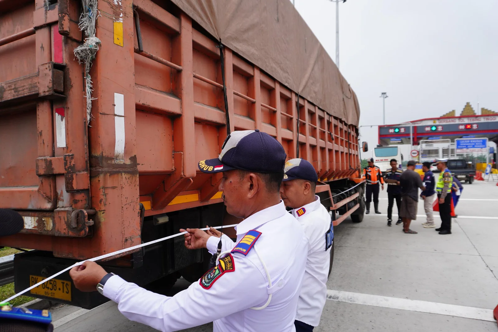 tingkatkan-keselamatan-jalan-tol-hamawas-gelar-operasi-odol