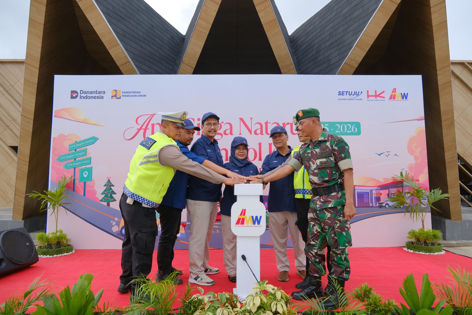 siap-layani-26-ribu-kendaraan-selama-masa-nataru-20252026-hamawas-gelar-apel-siaga